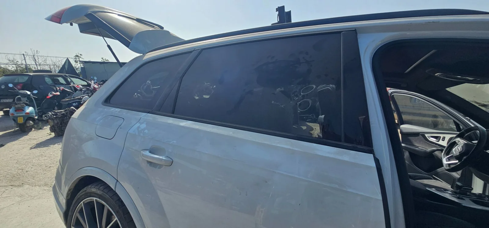 Foto de LUNA TRASERA DERECHA AUDI SQ7 (4MB) 4.0 V8 TDI (435 CV / 320 KW) referencia 4M0845026B