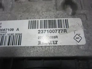 Foto de CENTRALITA MOTOR UCE RENAULT SCENIC III (JZ) 1.6 16V (110 CV / 81 KW) referencia 237100777R foto 3