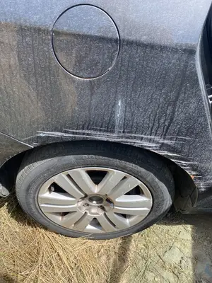 Foto de LLANTA VOLKSWAGEN PASSAT VARIANT (3C5) 2.0 TDI DPF (170 CV / 125 KW) referencia 3C0601025AFFKZ