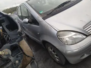 Foto de TRANSMISION DELANTERA DERECHA MERCEDES-BENZ CLASE A (BM 168) 1.6 CAT (102 CV / 75 KW) referencia A1683603300