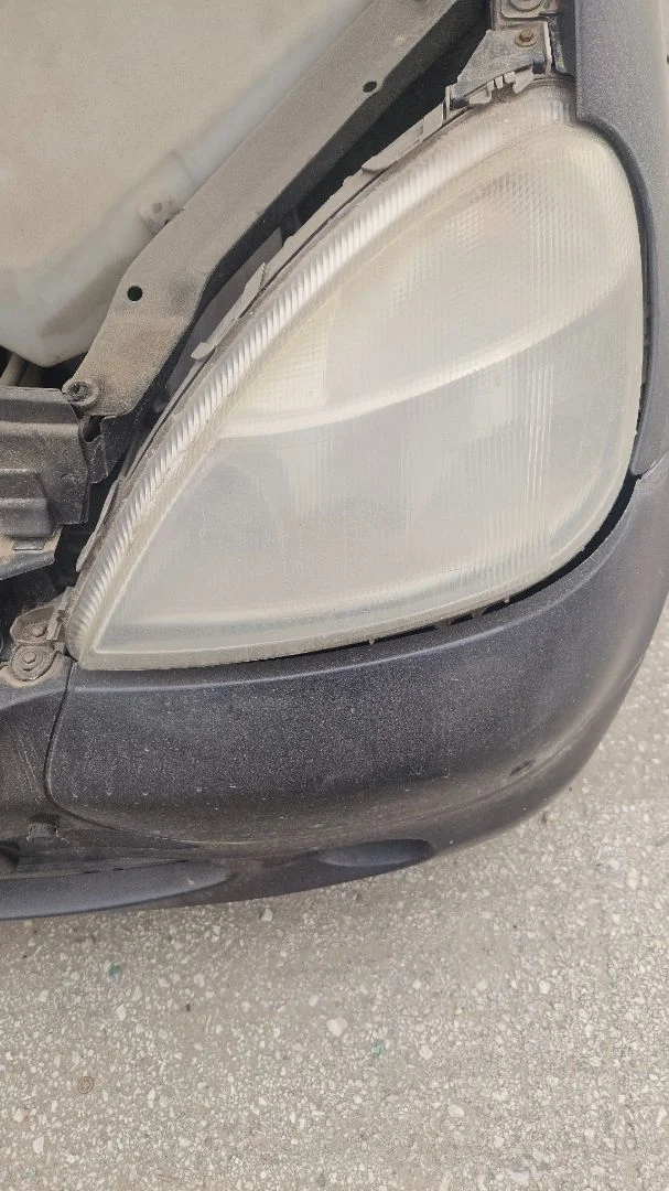 Foto de FARO IZQUIERDO MERCEDES-BENZ CLASE A (BM 168) 1.6 CAT (102 CV / 75 KW)