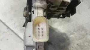 Foto de CERRADURA PUERTA TRASERA DERECHA AUDI A4 AVANT (8E) 3.0 V6 24V TDI (233 CV / 171 KW) referencia 8E0839016AA foto 5