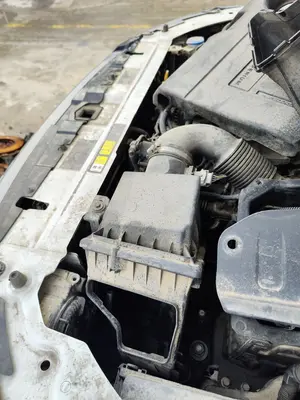 Foto de INTERCOOLER LAND ROVER RANGE ROVER EVOQUE 2.0 Td4 CAT (150 CV / 110 KW)