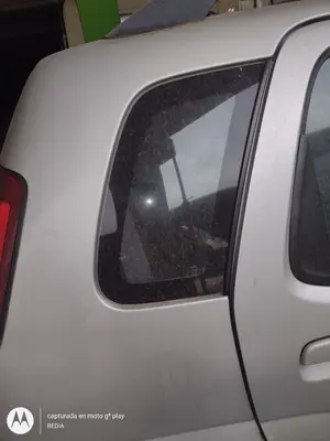 Foto de LUNA CUSTODIA TRASERA DERECHA SUZUKI IGNIS (RG/FH) 1.3 CAT (83 CV / 61 KW)