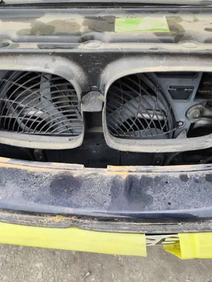 Foto de ELECTROVENTILADOR BMW SERIE 5 BERLINA (E39) 3.0 24V Turbodiesel CAT (193 CV / 142 KW)