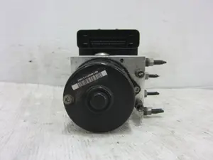 Foto de ABS MAZDA 3 BERLINA (BK) 2.0 Diesel CAT (143 CV / 105 KW) referencia 6N612C405EA