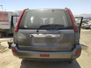 Foto de REFUERZO PARAGOLPES TRASERO NISSAN X-TRAIL (T30) 2.2 16V Turbodiesel CAT (114 CV / 84 KW)