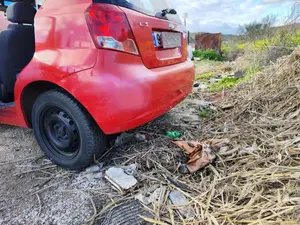 Foto de PARAGOLPES TRASERO CHEVROLET KALOS 1.2 CAT (72 CV / 53 KW)