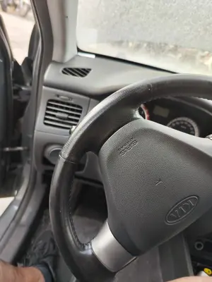 Foto de VOLANTE KIA RIO (JB) 1.5 CRDi (110 CV / 81 KW) referencia 561101G300VA foto 4