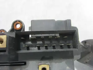 Foto de MANDO MULTIFUNCION MERCEDES-BENZ CLASE ML (BM 163) 3.2 V6 18V CAT (218 CV / 160 KW) referencia A0015406545 foto 5