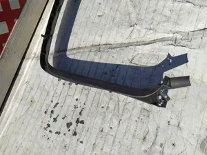 Foto de MOLDURA PORSCHE MACAN (95BA) referencia 95B867973B foto 3