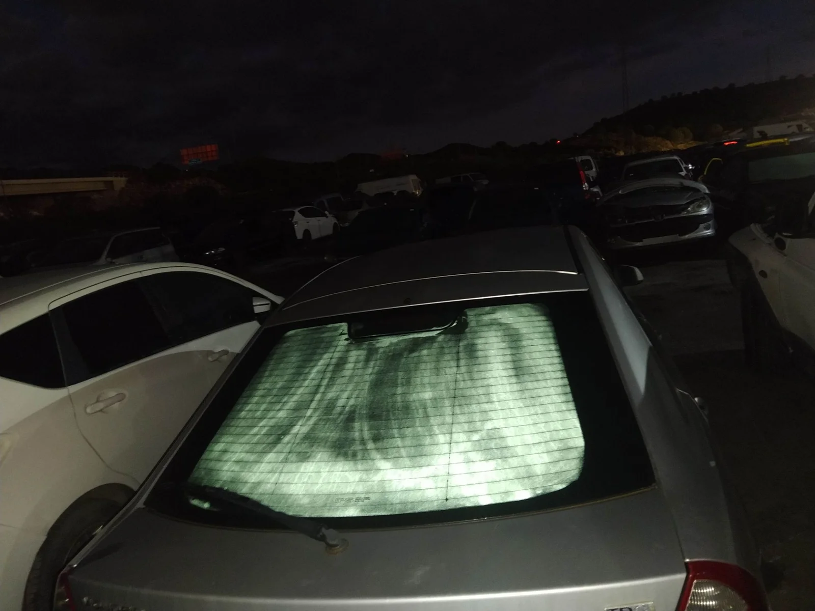Foto de MANETA EXTERIOR MALETERO / PORTON FORD MONDEO BERLINA (GE) 2.0 TDCi CAT (131 CV / 96 KW)