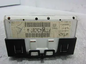 Foto de PANTALLA MULTIFUNCION RENAULT KANGOO I (F/KC0) 1.9 dTi Diesel (80 CV / 59 KW) referencia P770436307A foto 5