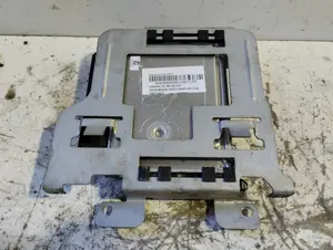 Foto de CENTRALITA MOTOR UCE VOLKSWAGEN CADDY (2K)(02.2004) 1.9 TDI (105 CV / 77 KW) referencia 0281015613 foto 4