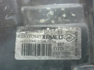 Foto de FARO DERECHO RENAULT LAGUNA II (BG0) 1.9 dCi Diesel (120 CV / 88 KW) referencia 8200002847 foto 4