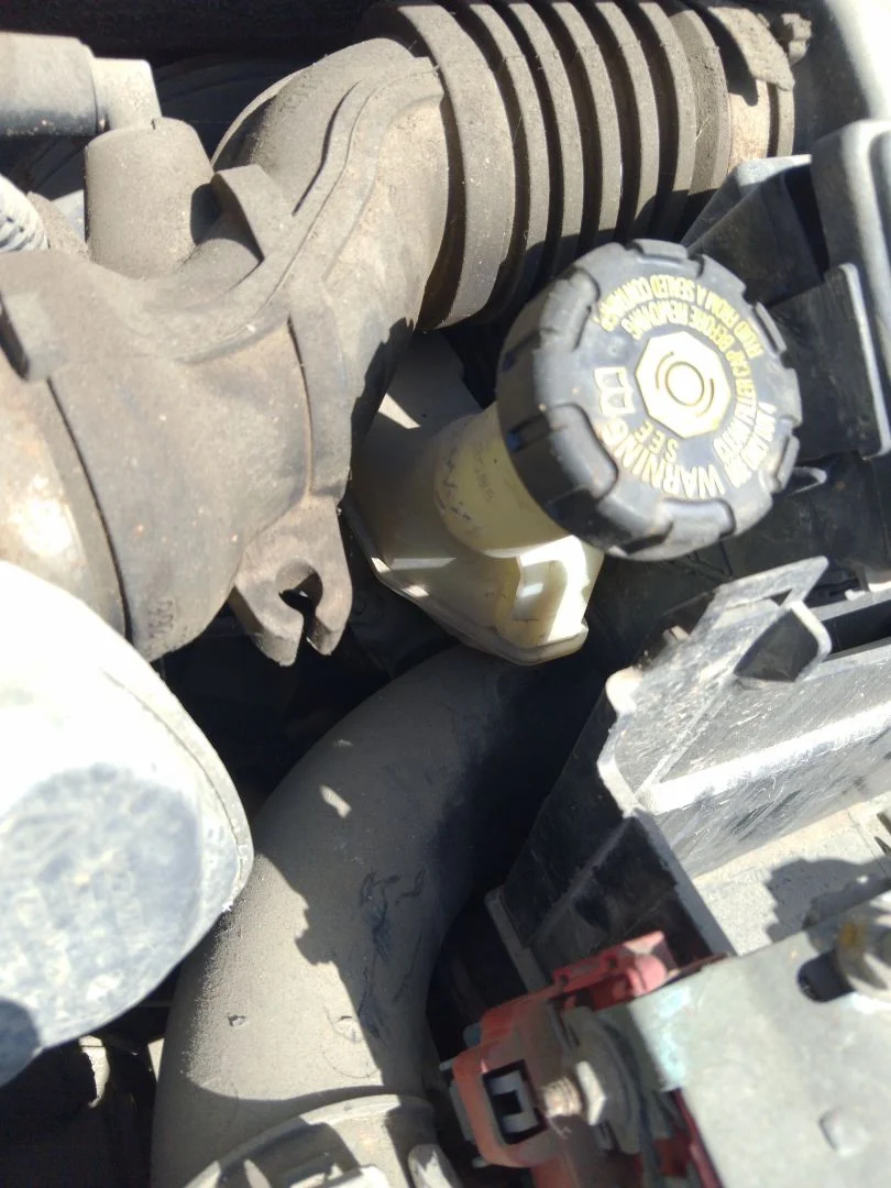 Foto de BOMBA FRENO RENAULT CLIO III 1.4 16V (98 CV / 72 KW)