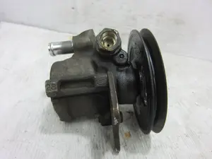 Foto de BOMBA DIRECCION OPEL CORSA B 1.7 Diesel (57 CV / 42 KW) referencia 26008257 foto 3