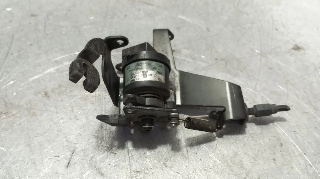 Foto de POTENCIOMETRO PEDAL MERCEDES-BENZ CLASE E (BM 210) BERLINA 3.0 Turbodiesel CAT (177 CV / 130 KW) referencia A0115428617