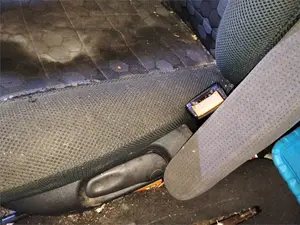 Foto de ENGANCHE CINTURON DELANTERO DERECHO SEAT ALHAMBRA (7V9)