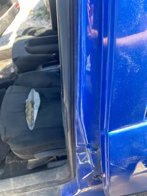 Foto de GOMAS CONTORNO PUERTA VOLKSWAGEN GOLF IV BERLINA (1J1)(10.1997) 1.9 TDI (110 CV / 81 KW)
