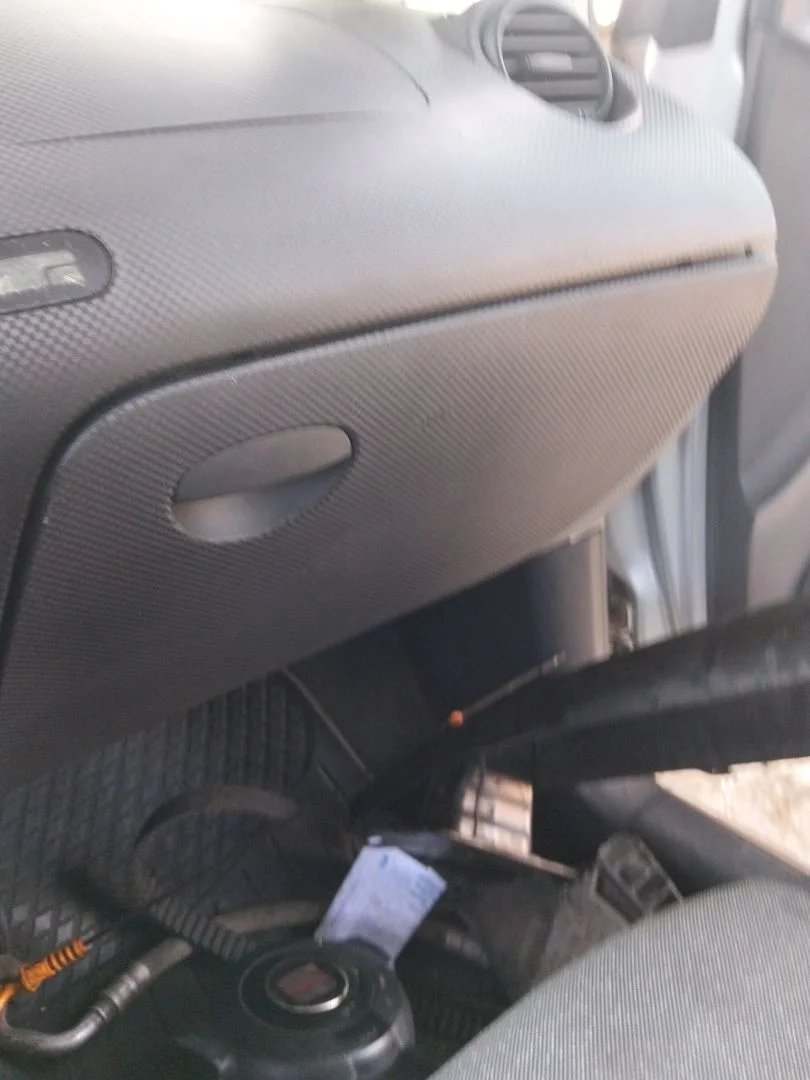 Foto de GUANTERA SEAT ALTEA (5P1) 1.9 TDI (105 CV / 77 KW)