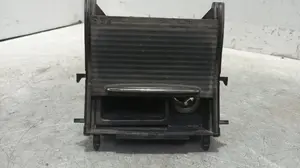 Foto de CENICERO MERCEDES-BENZ VANEO (BM 414) COMPACT VAN 1.7 Turbodiesel CAT (91 CV / 67 KW) referencia A1688100990 foto 4