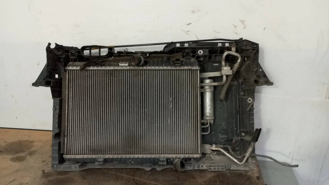 Foto de RADIADOR AGUA FORD FIESTA (CNN) 1.25 16V CAT (82 CV / 60 KW) referencia 8V518005BF