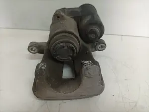 Foto de PINZA DE FRENO TRASERA DERECHA VOLKSWAGEN PASSAT BERLINA (3C2) referencia 3C0615403G foto 4
