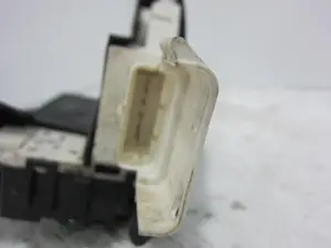 Foto de CERRADURA PUERTA TRASERA IZQUIERDA PEUGEOT 407 1.6 HDi FAP CAT (9HZ / DV6TED4) (109 CV / 80 KW) referencia 9686691880 foto 4