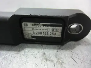 Foto de SENSOR RENAULT LAGUNA II (BG0) 2.2 dCi Turbodiesel (150 CV / 110 KW) referencia 8200168253 foto 2