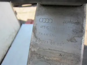 Foto de REFUERZO PARAGOLPES TRASERO AUDI A6 BERLINA (4F2) 4.2 V8 40V (335 CV / 246 KW) referencia 4F5807331 foto 2