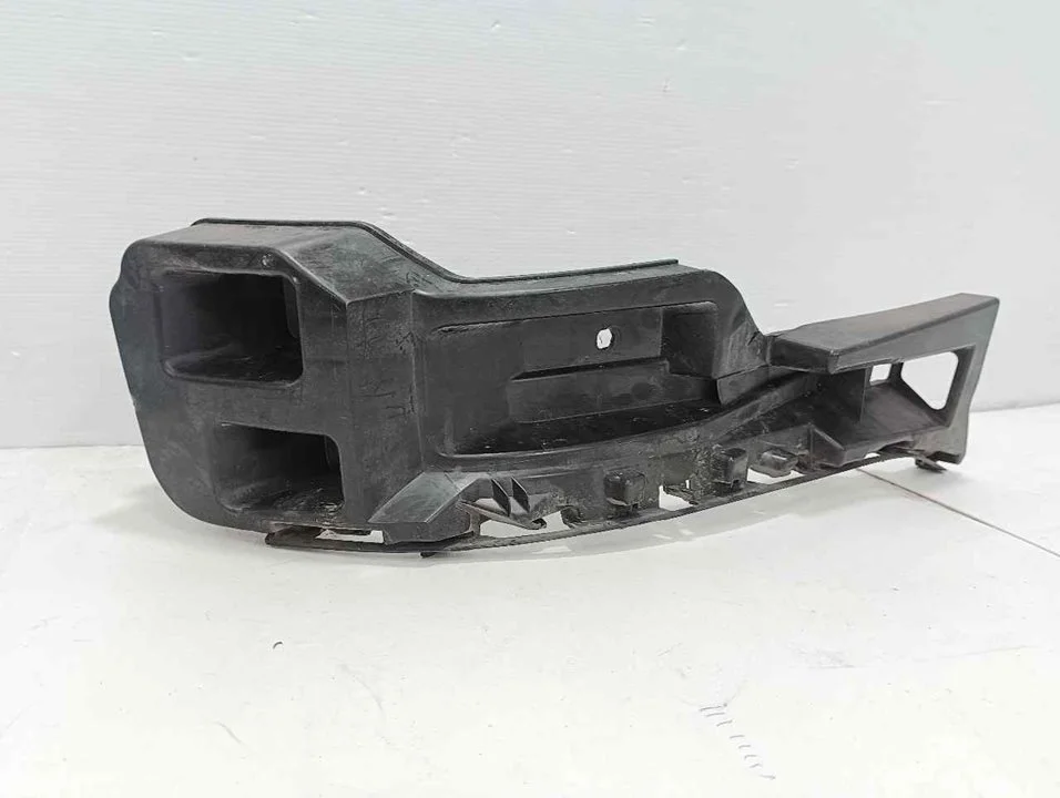 Foto de SOPORTE PARAGOLPES TRASERO PORSCHE CAYENNE (TIPO 92A) referencia 7P5807393C