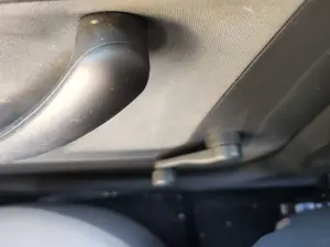 Foto de MANETA ELEVALUNAS TRASERA IZQUIERDA SEAT CORDOBA BERLINA (6L2) 1.4 16V (75 CV / 55 KW)