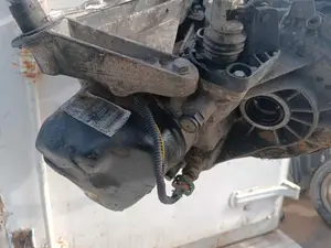 Foto de CAJA CAMBIOS RENAULT CLIO III GRANDTOUR referencia JXQK4 foto 3