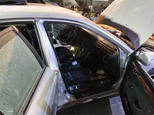 Foto de GOMAS CONTORNO PUERTA HONDA ACCORD BERLINA (CG7-9/CH1-7)