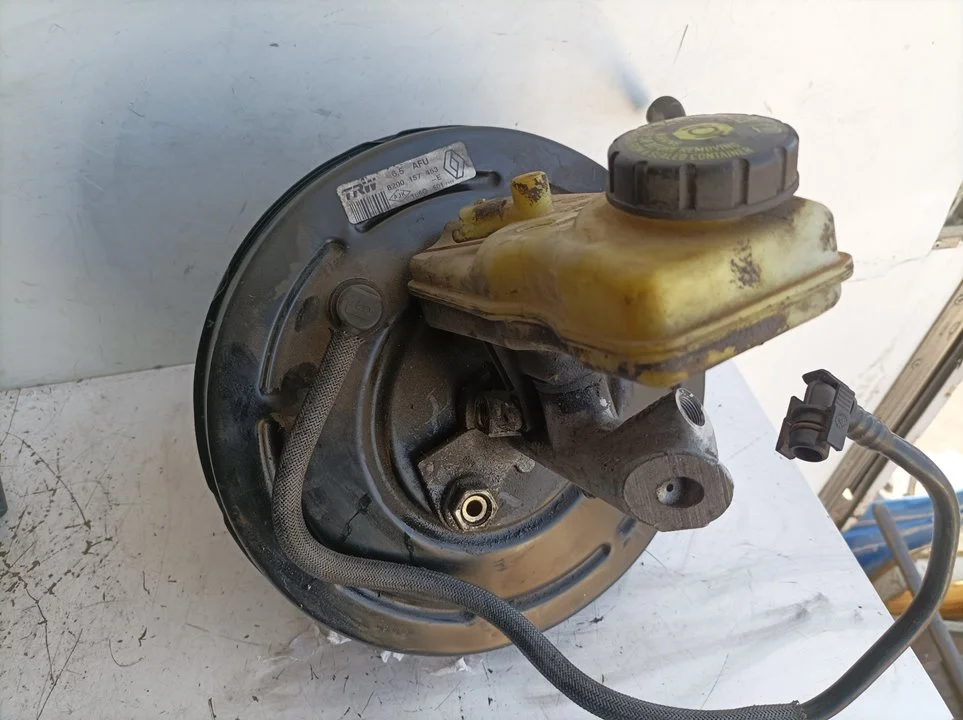 Foto de SERVOFRENO RENAULT MEGANE II CLASSIC BERLINA referencia 8200157453