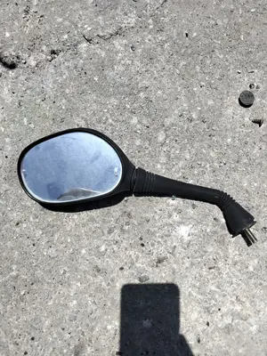Foto de RETROVISOR IZQUIERDO YAMAHA CYGNUS X 125 cm3 - 8.2 kW (0 CV / 0 KW) foto 2