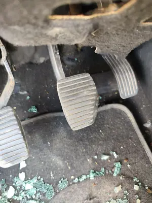 Foto de PEDAL FRENO PEUGEOT 207 1.6 16V HDi (90 CV / 66 KW)