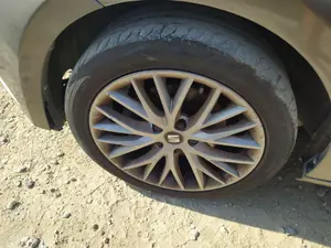 Foto de BIELETA ESTABILIZADORA DELANTERA IZQUIERDA VOLKSWAGEN GOLF V (1K1)(10.2003) 2.0 TDI (140 CV / 103 KW) referencia 5Q0411315D foto 15