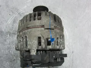 Foto de ALTERNADOR SEAT IBIZA (6K1) referencia 037903025M foto 9