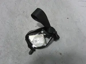 Foto de CINTURON SEGURIDAD TRASERO IZQUIERDO FIAT 500L (330) 1.3 16V JTD CAT (84 CV / 62 KW) referencia 34203757A foto 4