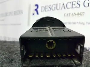 Foto de ALTERNADOR SEAT LEON (1P1) 1.9 TDI (105 CV / 77 KW) referencia 06F903023F foto 6