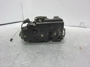 Foto de CERRADURA PUERTA DELANTERA DERECHA SEAT IBIZA (6L1) 1.4 16V (101 CV / 74 KW) referencia 837016BQ foto 1