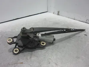 Foto de MOTOR LIMPIA TRASERO SEAT IBIZA (6K1) 1.4  (60 CV / 44 KW) referencia 6K6955711C