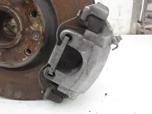 Foto de PINZA DE FRENO DELANTERA DERECHA CITROEN C5 AIRCROSS 1.2 12V e-THP / PureTech (131 CV / 96 KW) referencia 77TFP80025116 foto 1