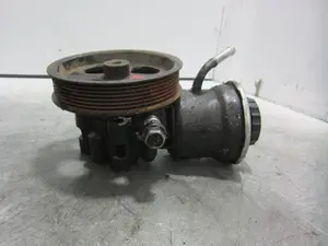 Foto de BOMBA DIRECCION TOYOTA COROLLA VERSO (R1) 2.2 Turbodiesel CAT (136 CV / 100 KW) referencia 4431005120 foto 4