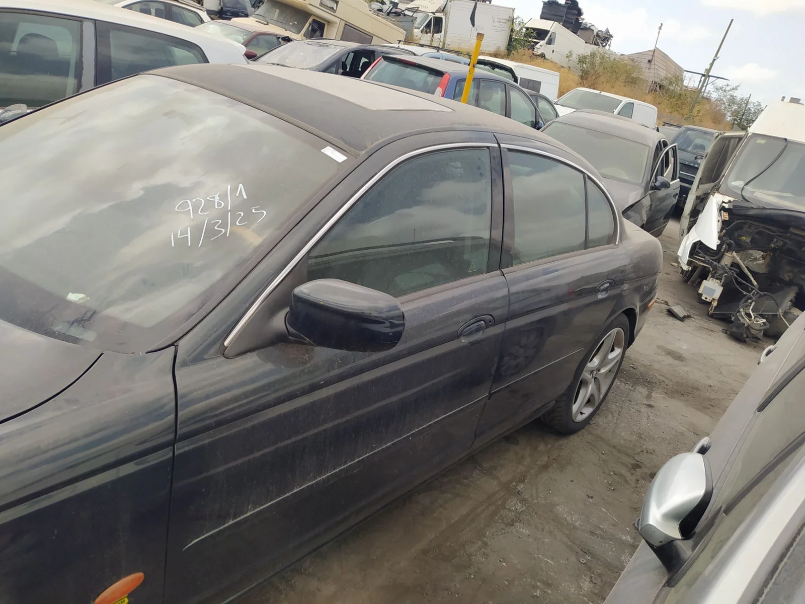 Foto de LUNA DELANTERA IZQUIERDA JAGUAR S-TYPE (03.1999) 4.0 V8 32V CAT (276 CV / 203 KW)