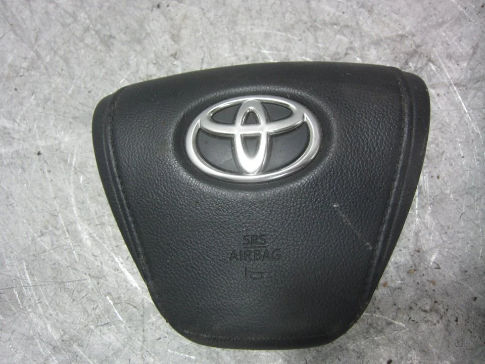 Foto de AIRBAG DELANTERO IZQUIERDO TOYOTA AVENSIS CROSS SPORT (T27) 1.8 16V CAT (147 CV / 108 KW) referencia 0589P1000183
