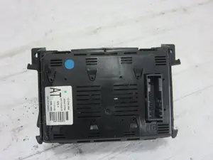 Foto de PANTALLA MULTIFUNCION OPEL ASTRA H GTC 1.9 CDTI (120 CV / 88 KW) referencia 13208089 foto 2