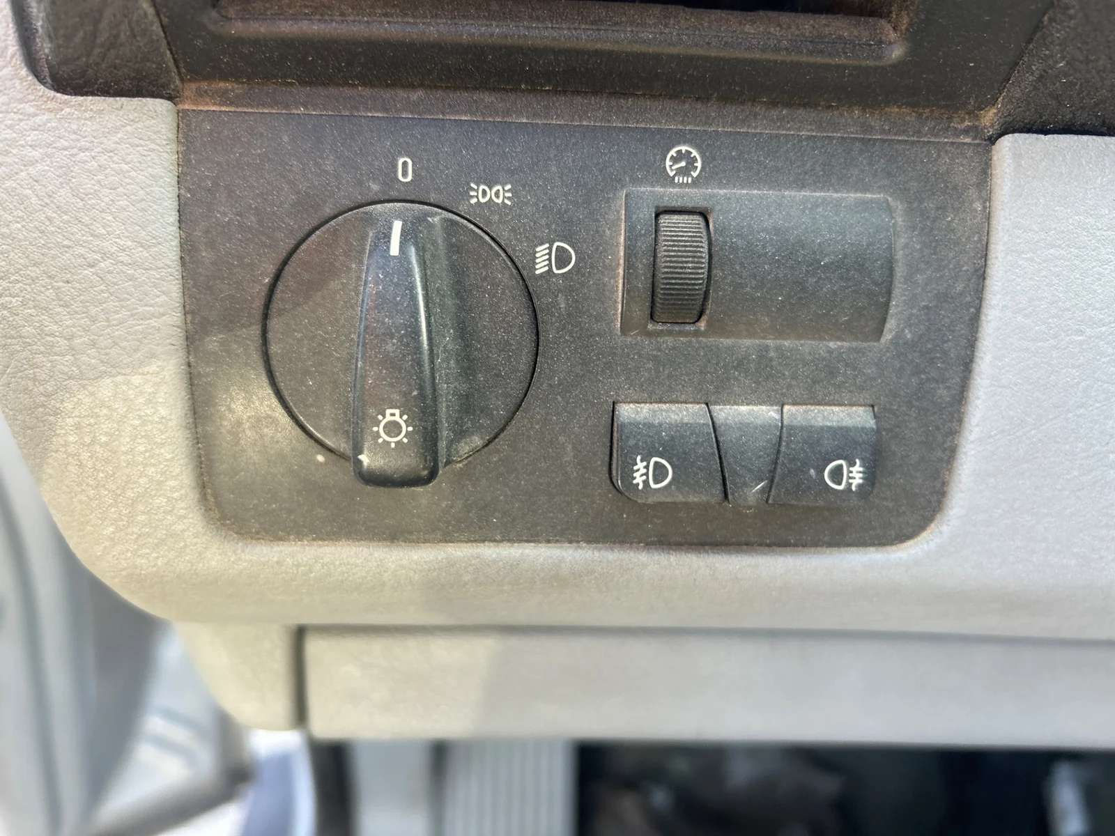 Foto de MANDO LUCES BMW SERIE X5 (E53) 3.0 Turbodiesel CAT (218 CV / 160 KW)